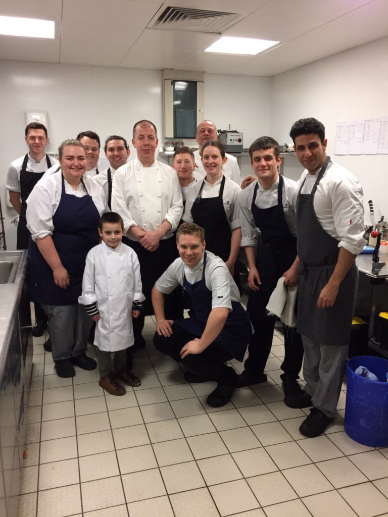 TheGrosvenor's tweet image. Jnr Pastry Chef Oscar joined #teamgrosvenor today after sending a letter to Santa asking for a cooking experience with Chef Radley! #chefinthemaking #cheflife #startthemyoung #chestergrosvenor #onthenicelist