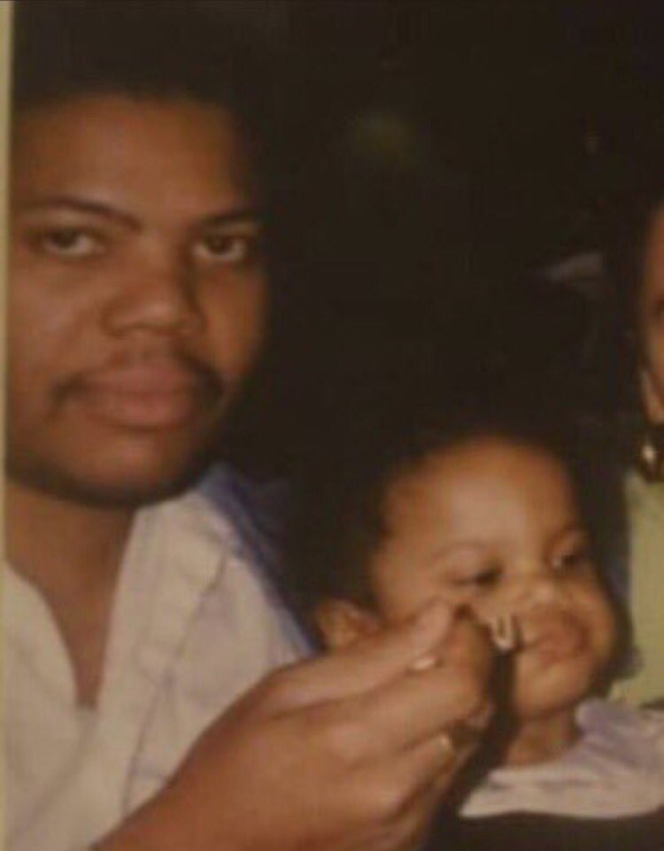 LiveOuttLoud's tweet photo. If no one else got me, he got me. I love my daddy 💙 https://t.co/ltKwPlXpUb