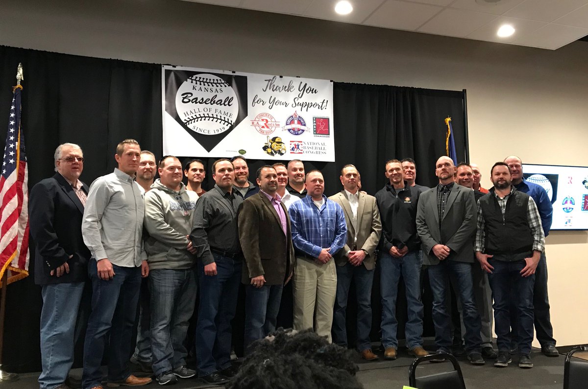 CowleyCollege's tweet photo. The newest members of the club! The ’97 & ’98 Cowley Baseball at Kansas Baseball Hall of Fame Inductation. #halloffame Cowley College Alumni @CowleySportsNET Cowley Sports Network https://t.co/niY1TDSILk