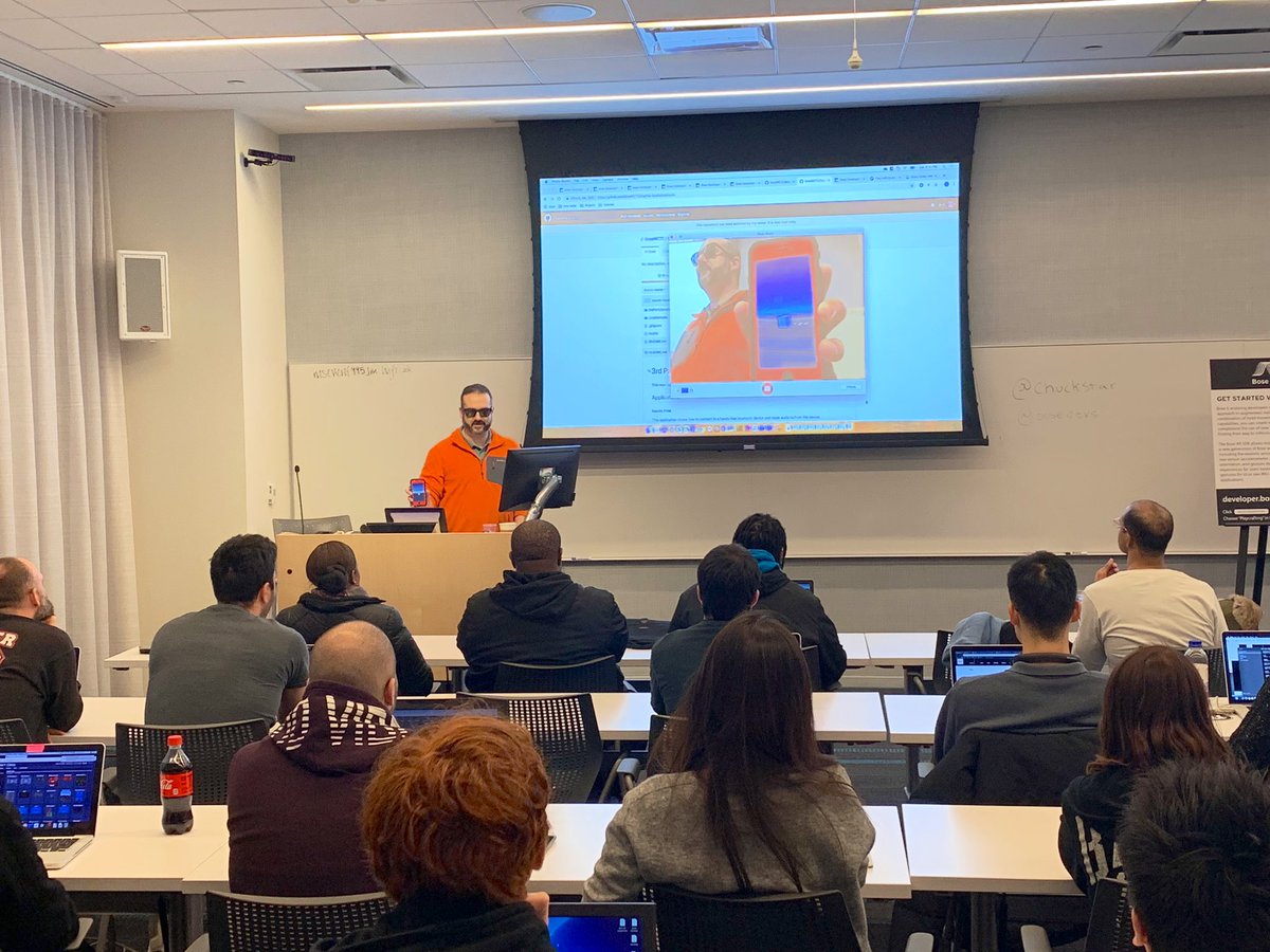 Grimesmikes's tweet photo. #BoseAR job perk: Technical workshops never look boring. ๐#GGJ19 #MSPlay19 https://t.co/TTk99XDvv3