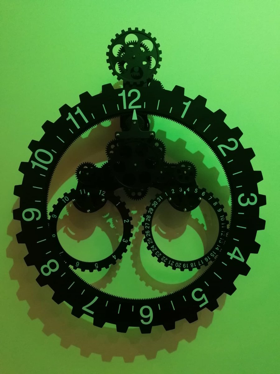 Mindlockyork's tweet image. We get lots of comments about our bad ass #cog #clock - perfect for watching the minutes tick away while our fab customers are taking on our escape adventures! #coolclock #ticktock #escapegame #york