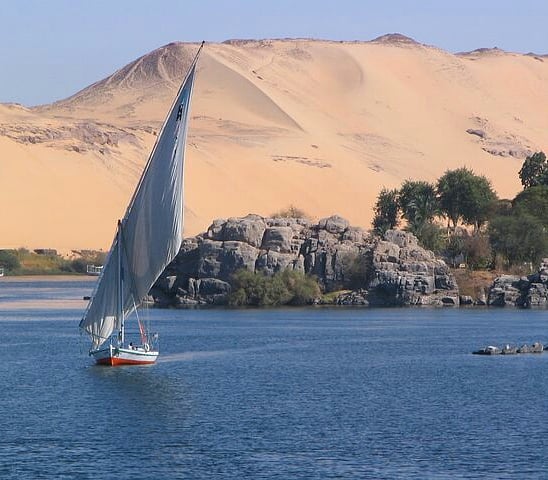 HotelsBrand's tweet photo. #vacation #vacationhiltonhead #VacationsTomorrow #vacationswithmylove #vacationready #vacationwithbae #vacationsresorts #vacationmembership #vacationbar #vacationtrip2017 #vacationbali
#Trevel to Aswan in your vacation and booking your hotel from here
https://t.co/cM8367Luej https://t.co/43G1u9WfnZ