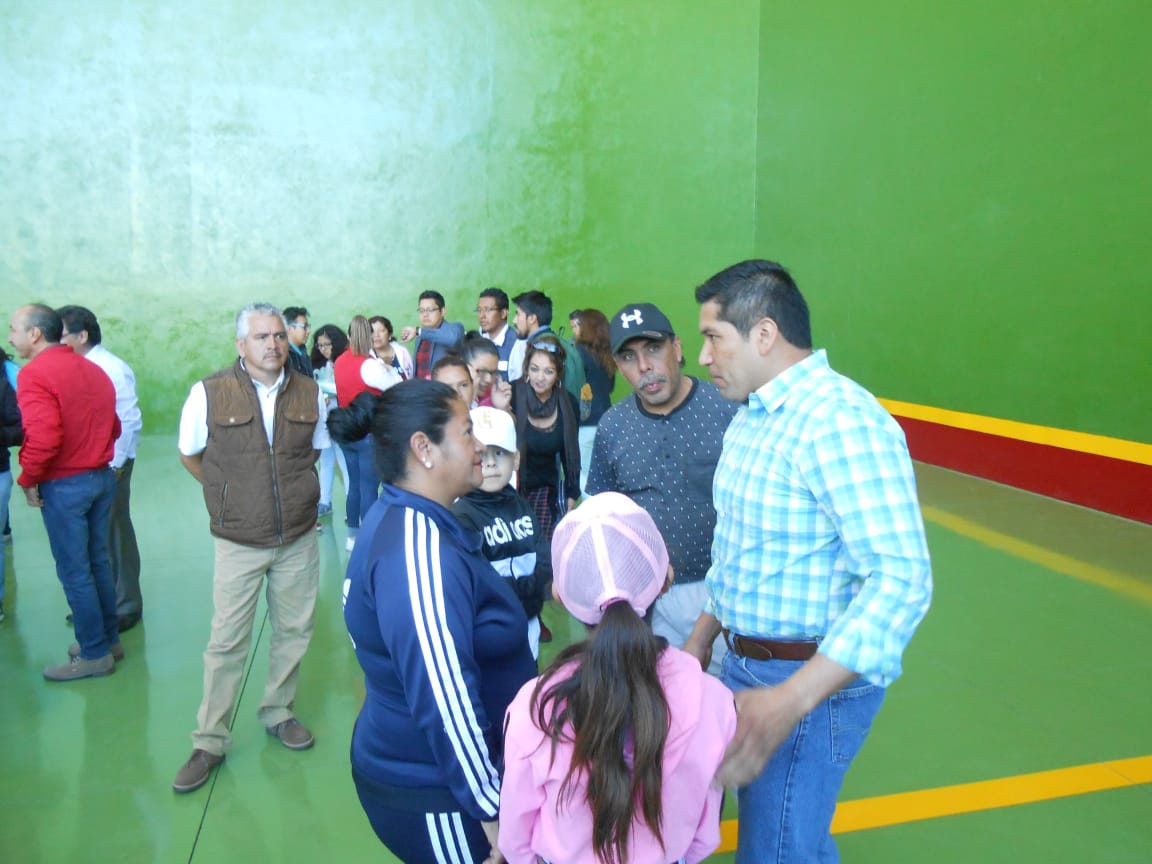 IsraelEspinosaO's tweet photo. Este sábado se inauguró el frontón en #IxtapalucaCentro https://t.co/HCQ5lt3SAo