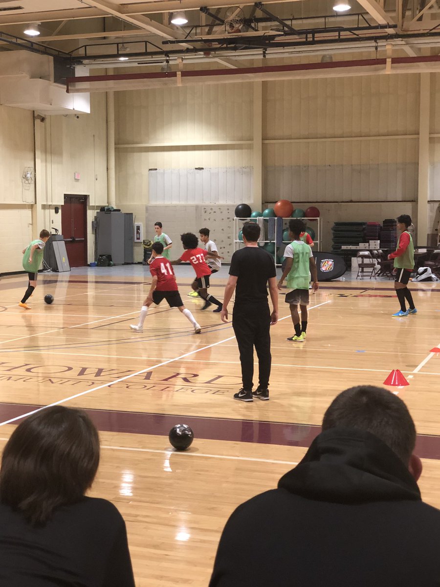 CoachTPotts's tweet photo. Big thank you to @GaryCurneen and @MDStateODP for holding a coaching education day for the 2019 Maryland ODP staff. Met a lot of a great coaches and learned a lot of amazing things that I hope to implement in my coaching #mdODP #ModernSoccerCoach https://t.co/n0h2dvKerP