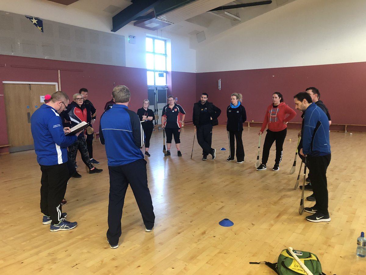 barry1od's tweet image. Massive well done and thanks to 9 of our coaches who were put through there paces this weekend as @odwyersgaa hosted its 1st ever Level 1 Camogie course 👏🙌 #28positives #bepromoters @20x20_ie #20x20 @CamogieDublin @OfficialCamogie @CamogieDevelop