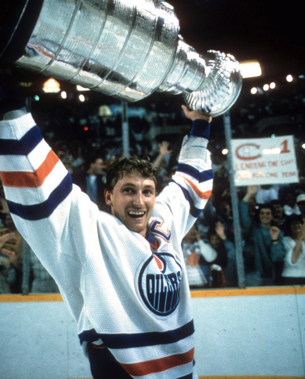 Happy Birthday, Wayne Gretzky 