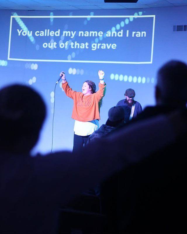 movechurchtv's tweet photo. We 🧡 Sundays! It’s going to be a GREAT day! We’ll have worship, the last day of “Teach Us To Pray”, AND 2019 Small Groups start tomorrow (so sign up now)! Service starts at 10am, so we’ll see you there!
#SundaysAtMove #MovingTowardsGodAndAllPeople https://t.co/WHEHamc7Jw https://t.co/MwsqDv1DVS