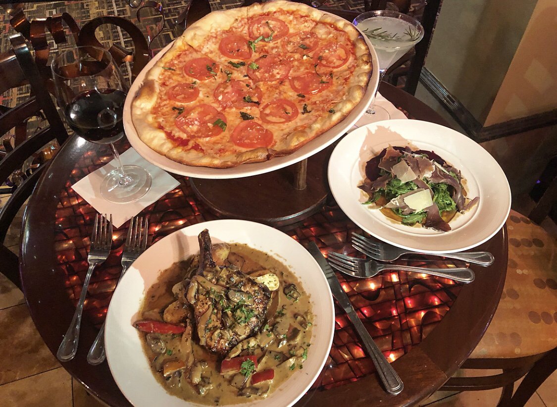 goldennuggetac's tweet photo. Excuse us for a moment... we have some eating and drinking to do. π½π·πΈ #GrottoAC https://t.co/ISM4WSSjPS