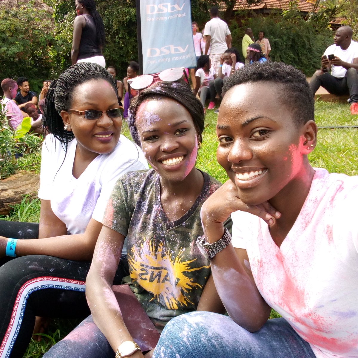 RonahAsiimwe1's tweet photo. Pardon my maino, they are always outside getting fresh air
#colorfunrunKLA2019
I was there https://t.co/pEC0GBECLu