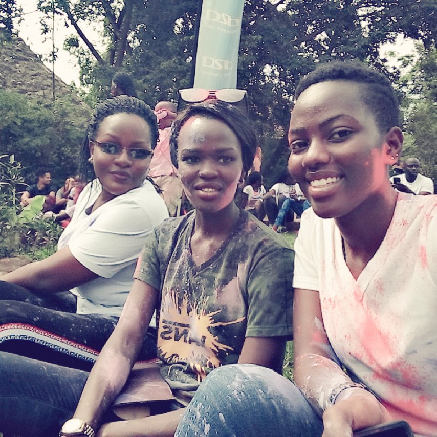 RonahAsiimwe1's tweet photo. Pardon my maino, they are always outside getting fresh air
#colorfunrunKLA2019
I was there https://t.co/pEC0GBECLu