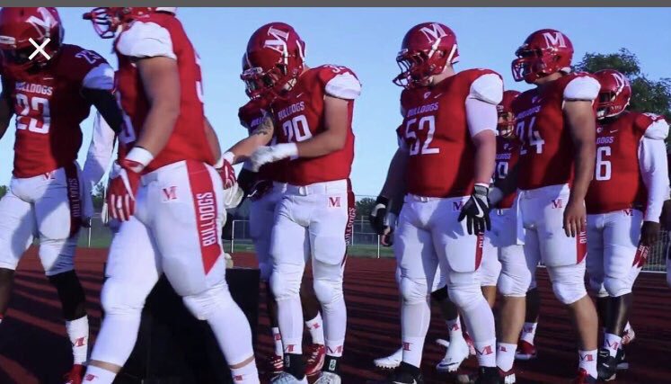 Brxxton's tweet photo. Very excited to announce I have received my first offer from McPherson College #GOBULLDOGS #STRA1GHTDAW9S @GVilleTigerFB @QbCoachAnderson 🔴⚪️ https://t.co/B4ZYHgtNXC
