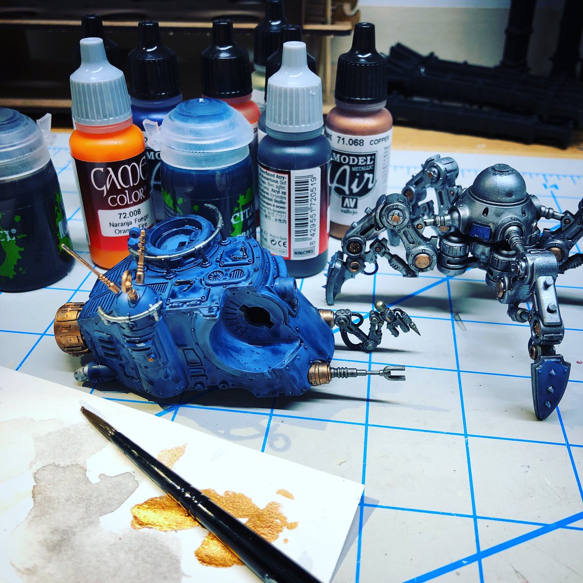 schoonerlabs's tweet image. Busy day of painting. Terrain. AdMech. Genestealers. #gamesworkshop #warhammer40k #toomanyprojects