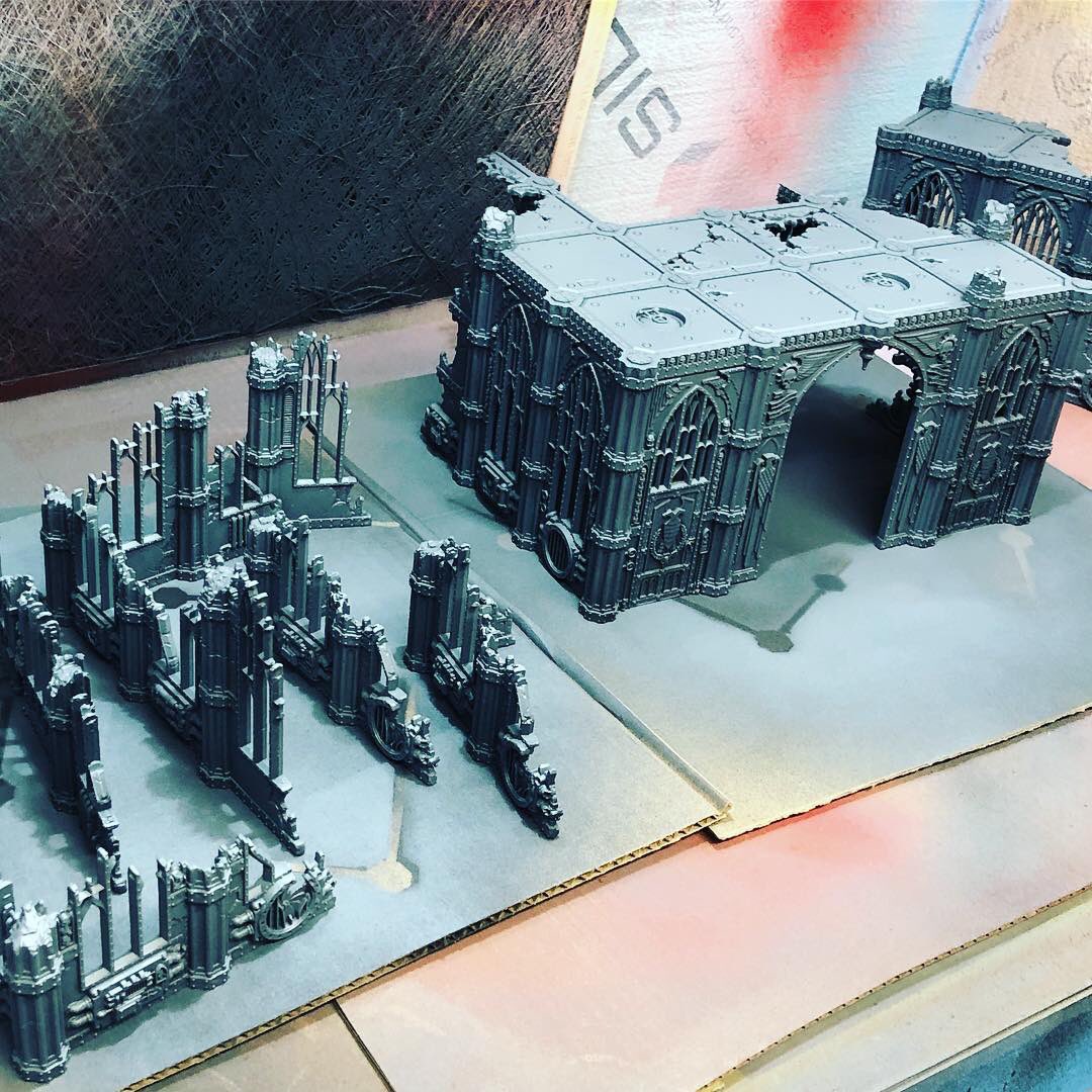 schoonerlabs's tweet image. Busy day of painting. Terrain. AdMech. Genestealers. #gamesworkshop #warhammer40k #toomanyprojects