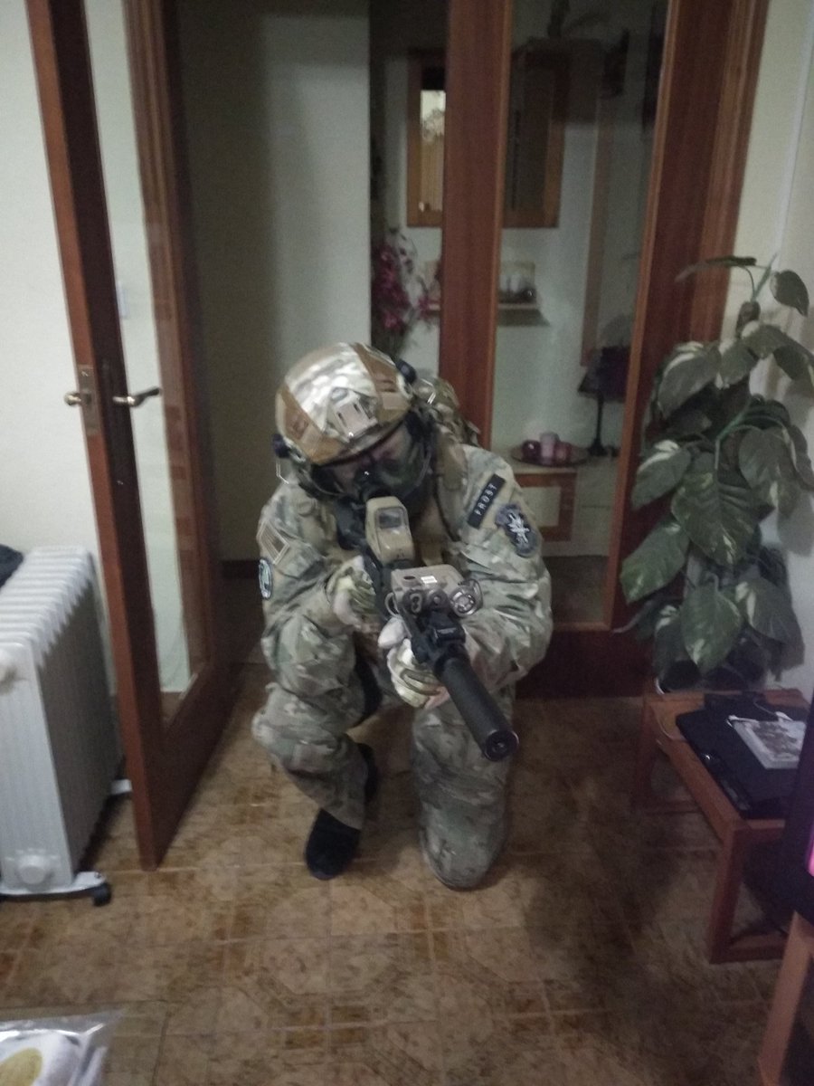 CorrectorYTuber's tweet photo. Me boi a la gerra gobenshitos si no voelvo con bida recoerdenme como un baliente me escuchan. https://t.co/4gmXDDTCBw