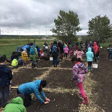 TUFCorridor's tweet photo. @RachelNotley Canada’s most sustainable urban community farm has innovative Food System programming for our #Youth... for FREE! #ableg #yyc #yeg https://t.co/uc2SU4C0HM