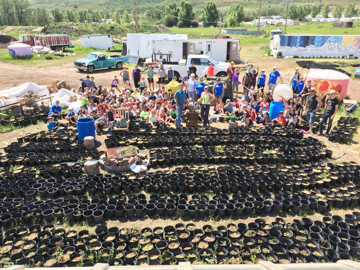TUFCorridor's tweet photo. @RachelNotley Canada’s most sustainable urban community farm has innovative Food System programming for our #Youth... for FREE! #ableg #yyc #yeg https://t.co/uc2SU4C0HM