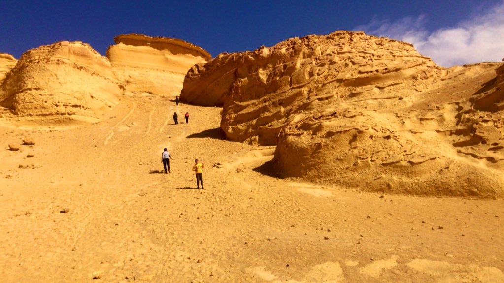 hagerkadry's tweet image. Gonna be spamming your timeline with pictures of my trip #ThisIsEgypt #desert #desertarchitecture