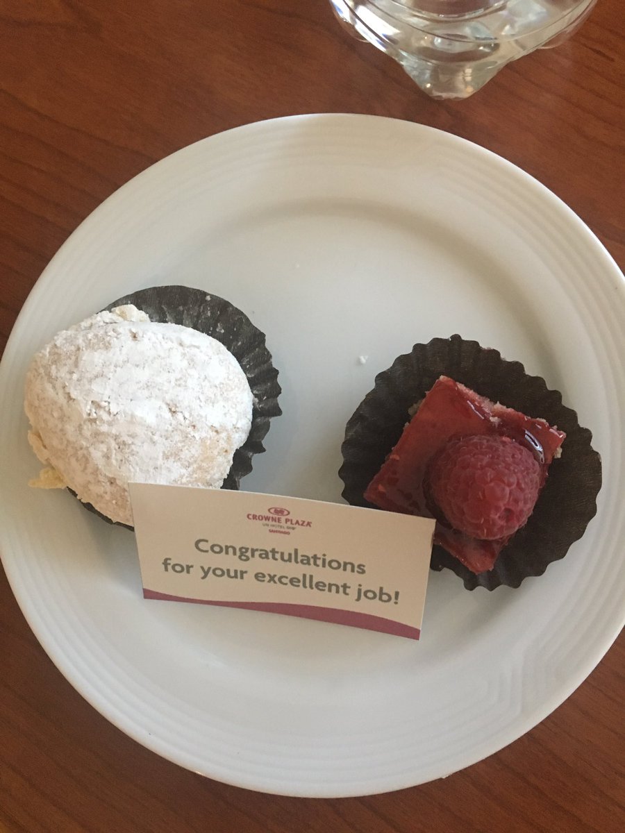 Get back to my room after a very long day to find this... nice touch <a href="/CrownePlaza/">Crowne Plaza Hotels & Resorts by IHG</a> Santiago