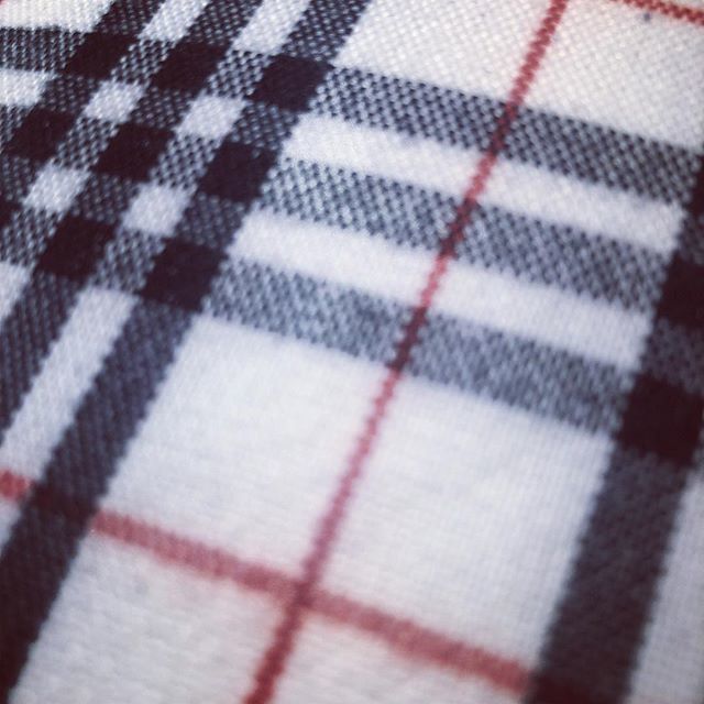 KrysDevine's tweet image. Trying to learn to live in the grey! Nothing is clear in this life. For a control freak, that is unsettling. But between black and white is a whole spectrum of color and beauty. #liveinthegrey #beautyincolor #red