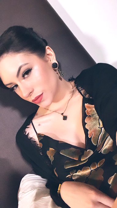 #AVNAwards https://t.co/R8503BCUvy<a href="/tag/avnawards"class="tags">#AVNAwards</a>