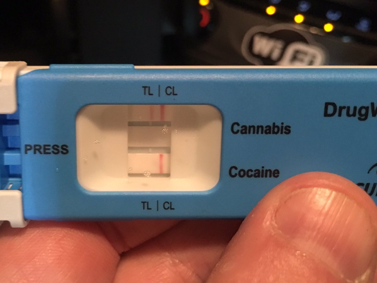 ASPSpecials's tweet photo. Tonight @ASPWSomerset has been supported by #SCCallow #SCNicholas #SCEvans & #SCBale . Attending a wide range of incidents including another drug drive arrest following a positive roadside test. @ASPRoadSafety @SCC_RoadSafety @DrugWipeGlobal @ASPolice #onthebeat @bbcpointswest https://t.co/KFjcDqvRRZ