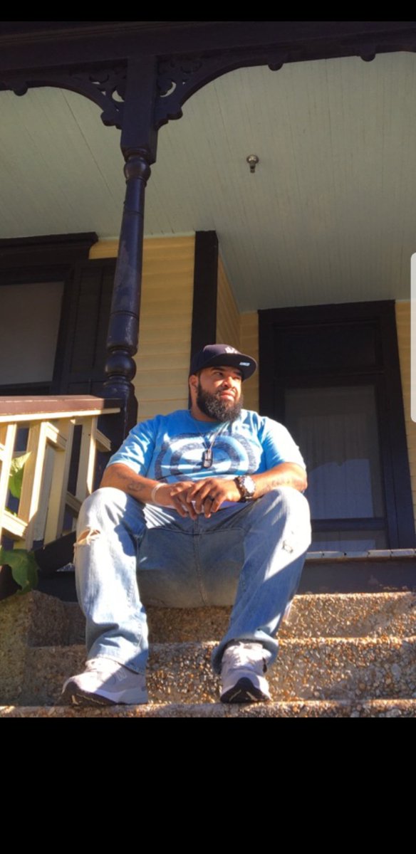 MRFTS's tweet image. When sitting on Martin Luther King Jr&apos;s porch and I wonder did he dream Regular Dreams? #SpookyThoughts