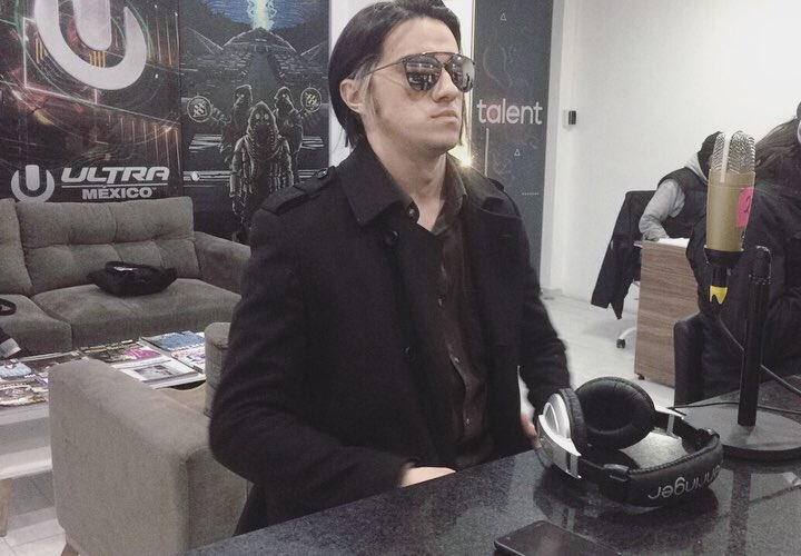 Powerotik's tweet photo. Darien Castillo #interview on @hellradiomx 
 1/21/2019 #powerotik #mexicocity 🇲🇽 https://t.co/GpnHpS74cU