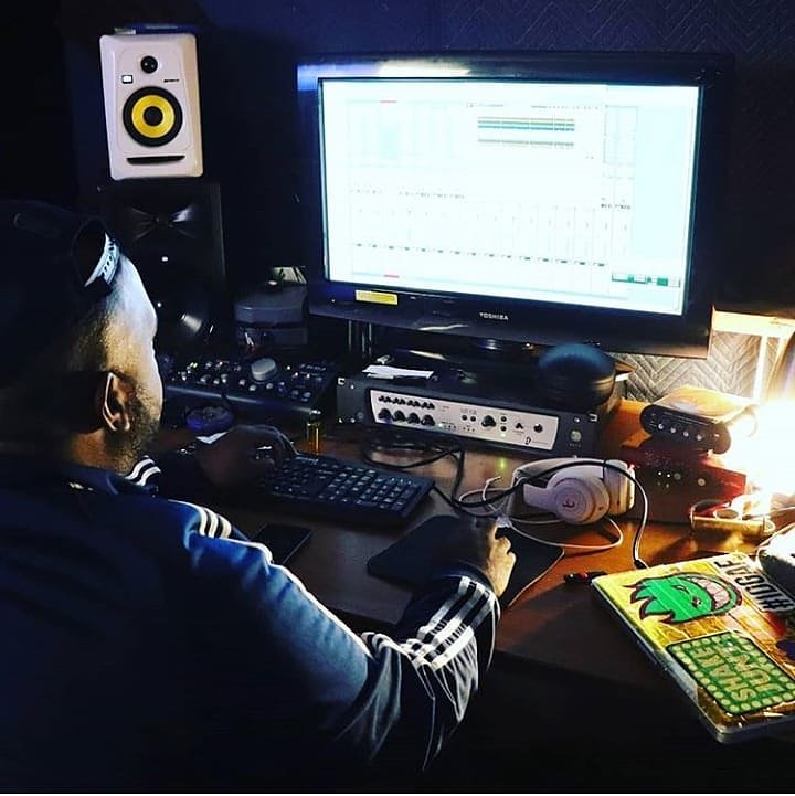 grindfactoryatl's tweet image. 🚨🚨🚨 #RepostAlert || @DJBRADATL Live from the GRINDHOUSE!!!! #DAGOAT #LEGENDARY #YMG #THESOUNDUWANT #LODTHELABEL #WORLDFAMOUSDJBRAD 
grindfactorystudios.com #distribution #publishing #directdistribution #music #itunes #spotify #tidal #hits #studioflow #studiotrappin #download