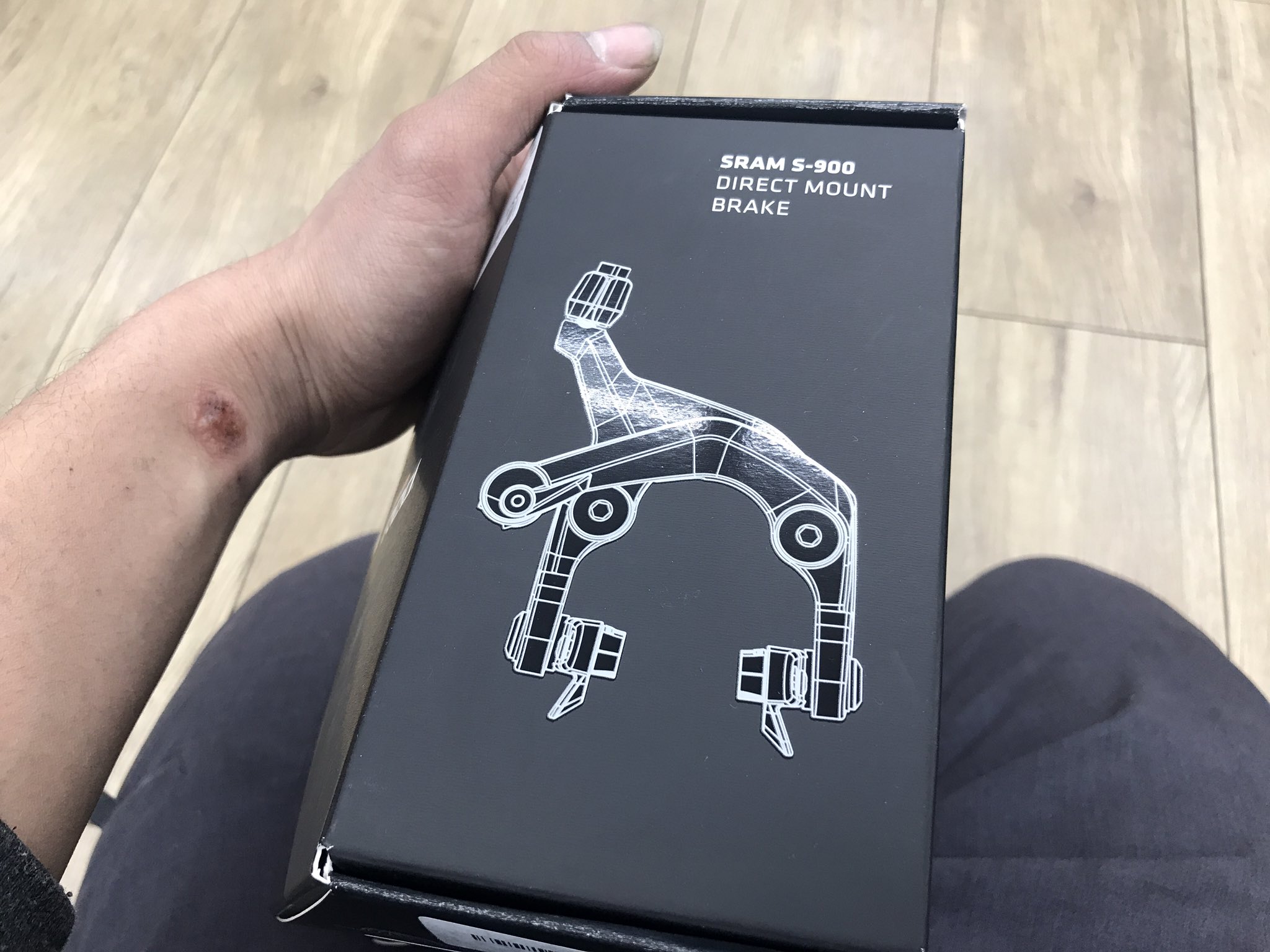 SRAM S-900 ダイレクトマウント フロントブレーキ 新品 未使用