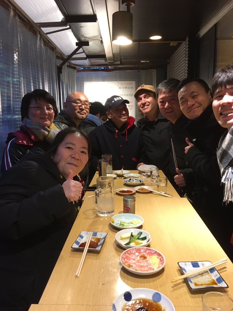 b_eimon's tweet photo. 昨日は@tsukji_yonehana のジローさんの飲み仲間軍団と楽しい赤羽廻りをさせていただきました。これは定番になりそうだ。感謝！ https://t.co/FWjfU2to15