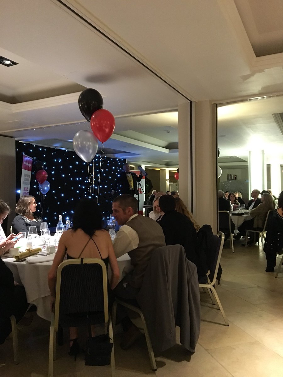 GreenHillsClean's tweet photo. We had a fabulous night at the @FLBClub Business Awards. Congratulations to all the finalists and winners! Lovely to see @ChrisARoberts @veritymanners @WragBarn @BulldogWebsites and many others tonight! #flbc #Awards https://t.co/AQcRrq5nE0