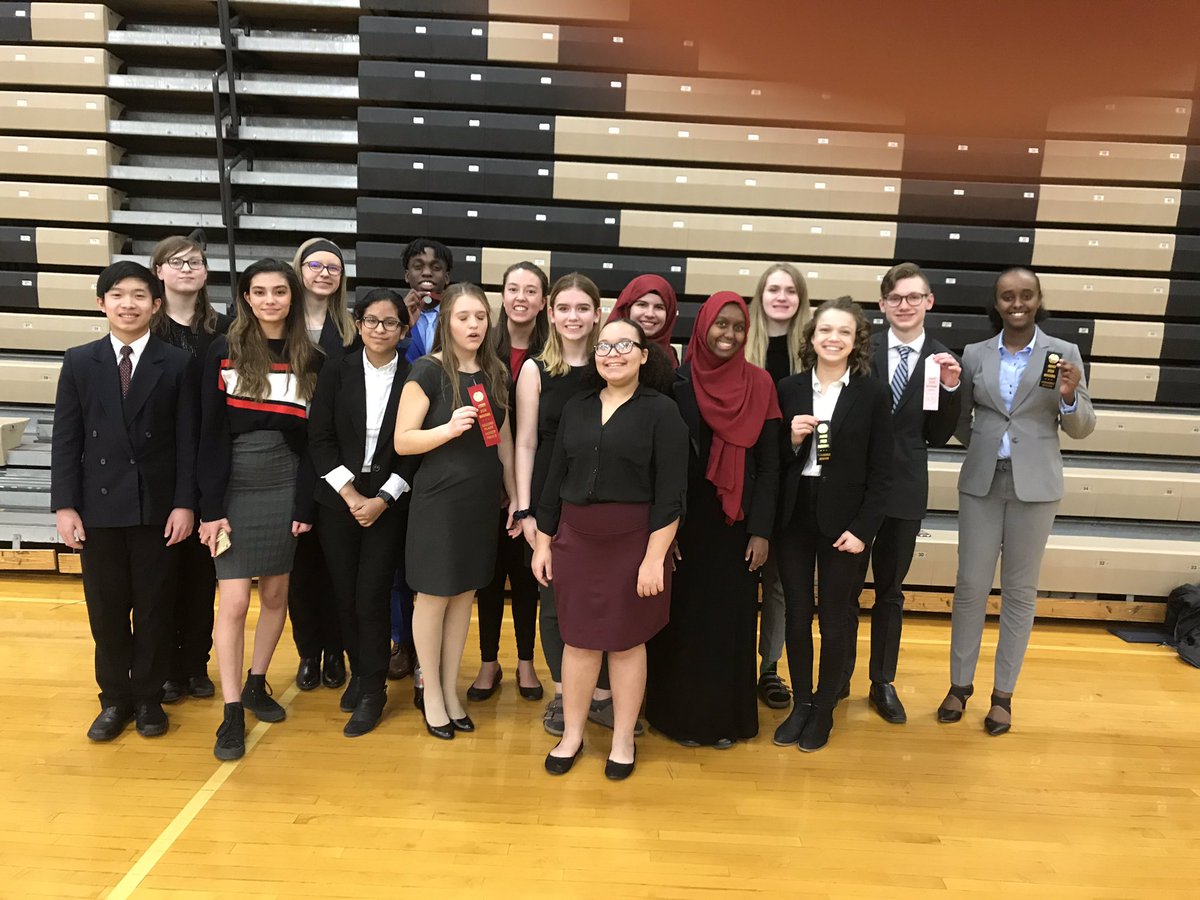 RosiesRoom's tweet photo. SLP Speech team at Andover Speech Meet!
Josh 2, Sana 3&5, Paige 2, Reece 6th, Violet & Philsan honorable mention #SLPantherProud #SLPathletics So PROUD of these kids! https://t.co/BvOqYzdya3