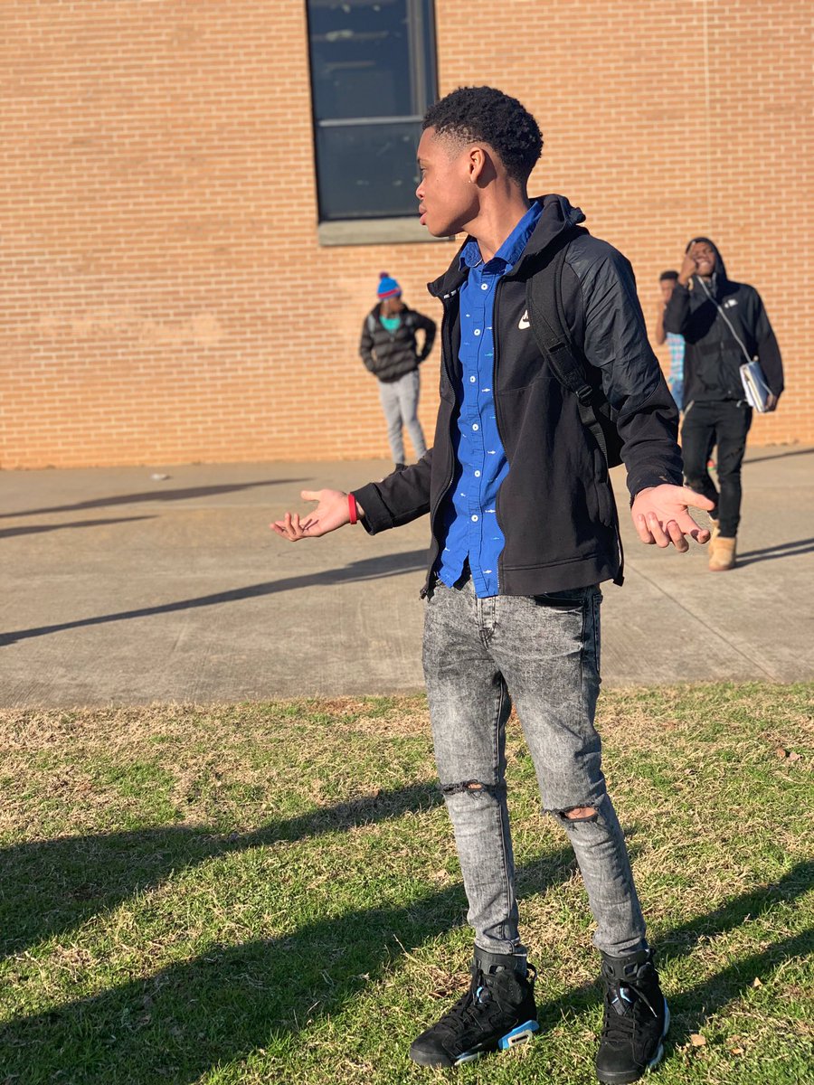 luhwoody1's tweet photo. Youโll never leave where you are until you decide where youโd rather be ๐๐๐ #LongLiveCash https://t.co/VhyNxIEnCb