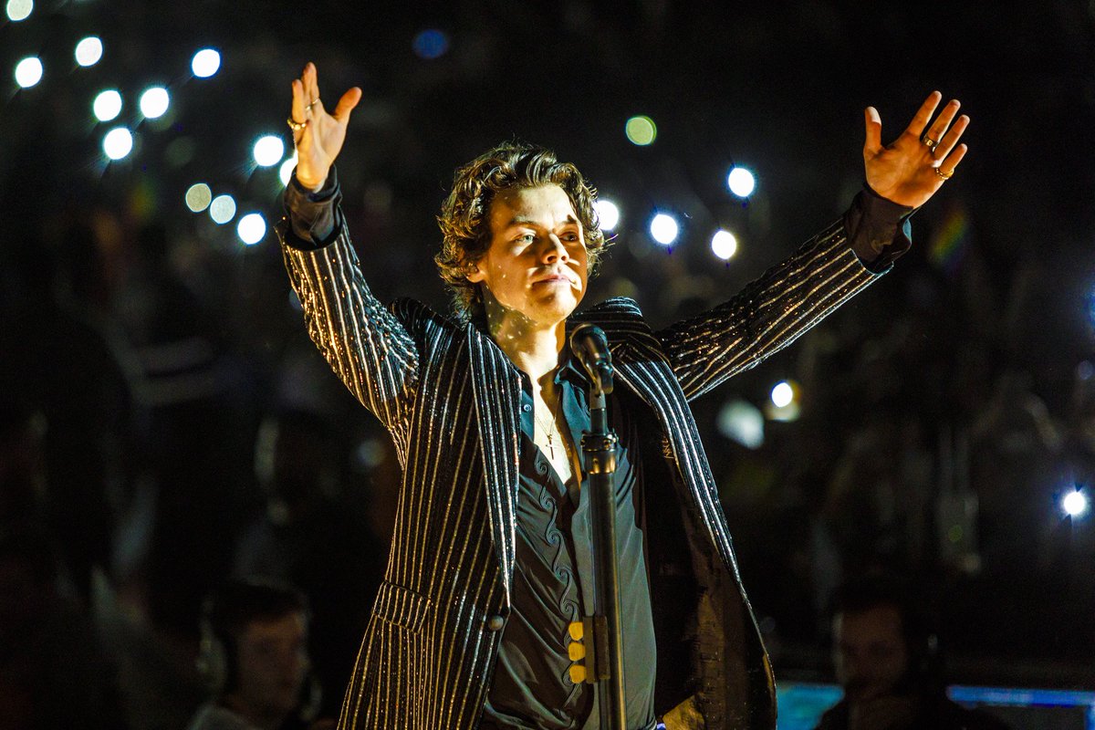 HEStylesARG's tweet image. Harry Styles Live On Tour: Buenos Aires. 23/05.

TrigoGerardi x HSA

#iHeartAwards #BestCoverSong #StillTheOne