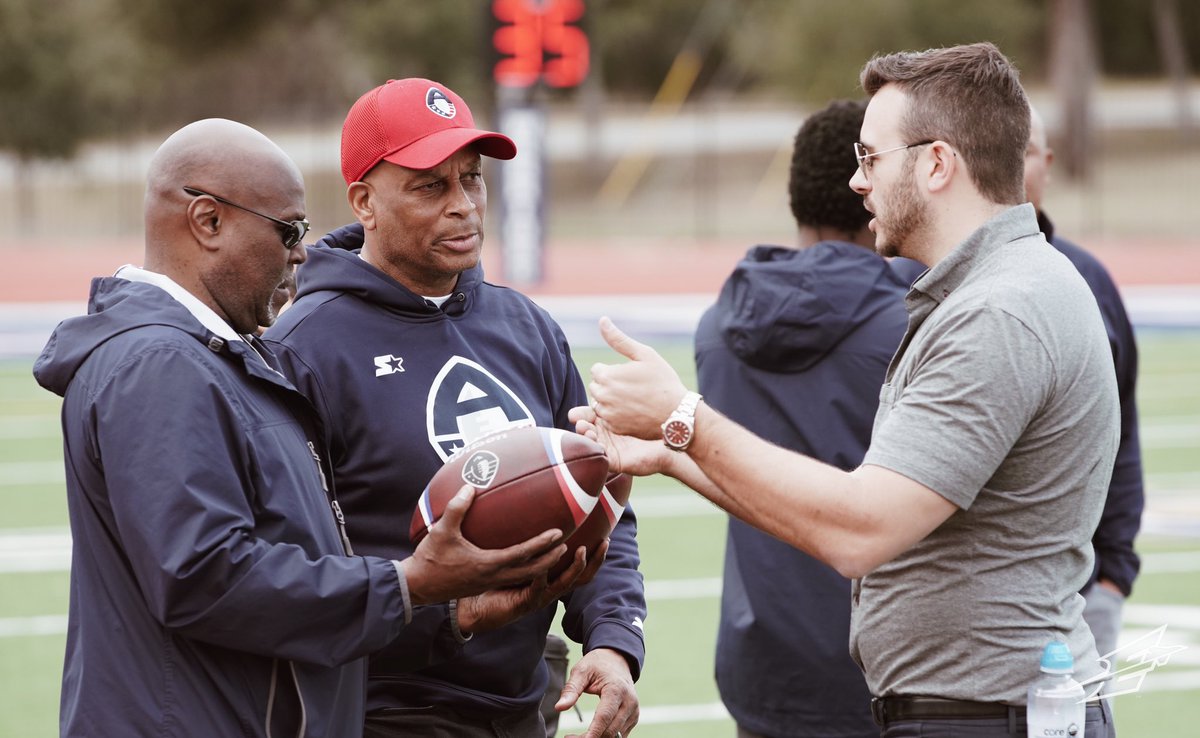 aafexpress's tweet photo. CEO &amp; Co-Founder of The Alliance @CharlieEbersol stopped by #ExpressCamp to chat with some familiar faces. | #JoinTheAlliance https://t.co/YAz6QvSven