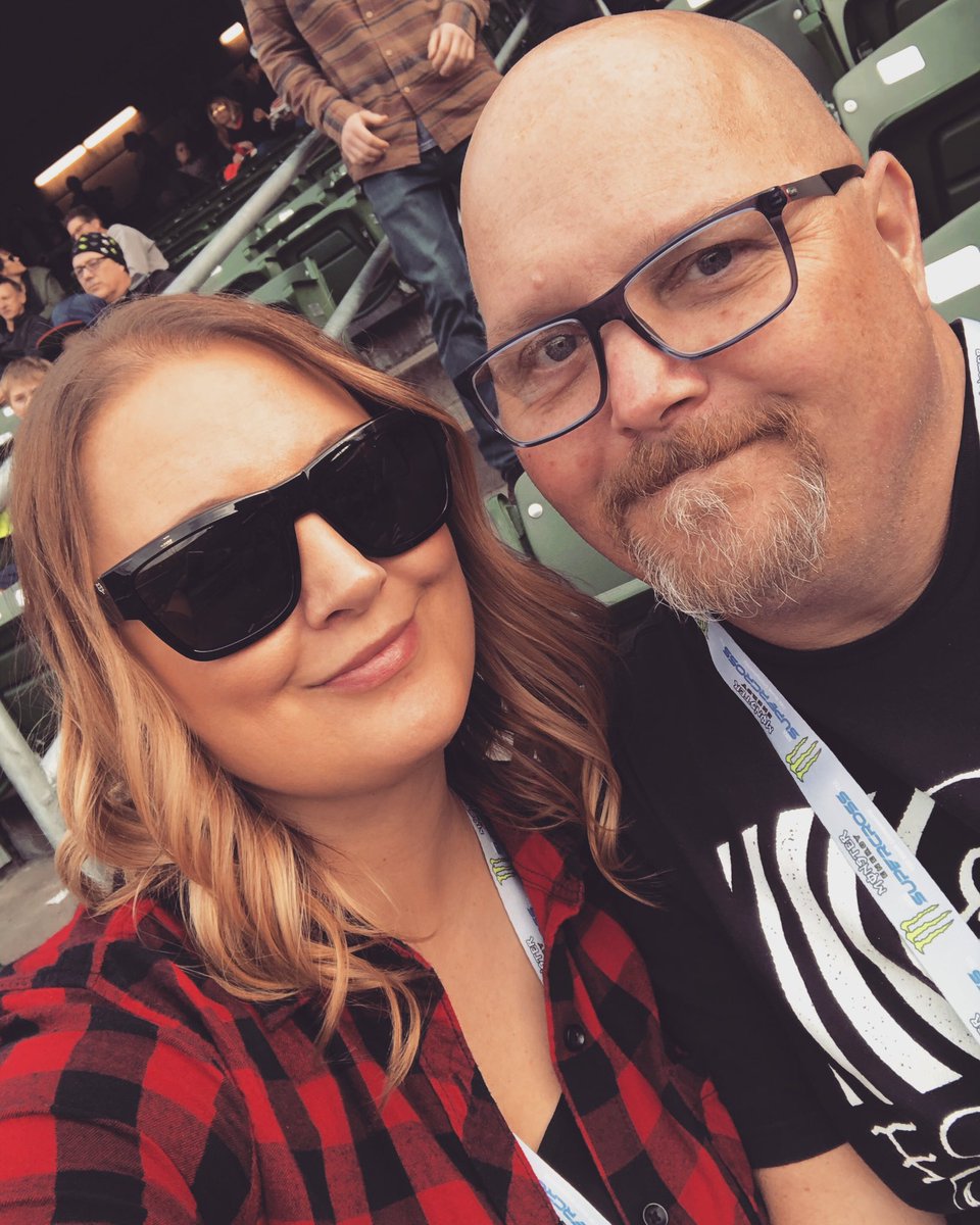 Down2Ride's tweet photo. #supercrosslive #oakland https://t.co/madn4hCoPE