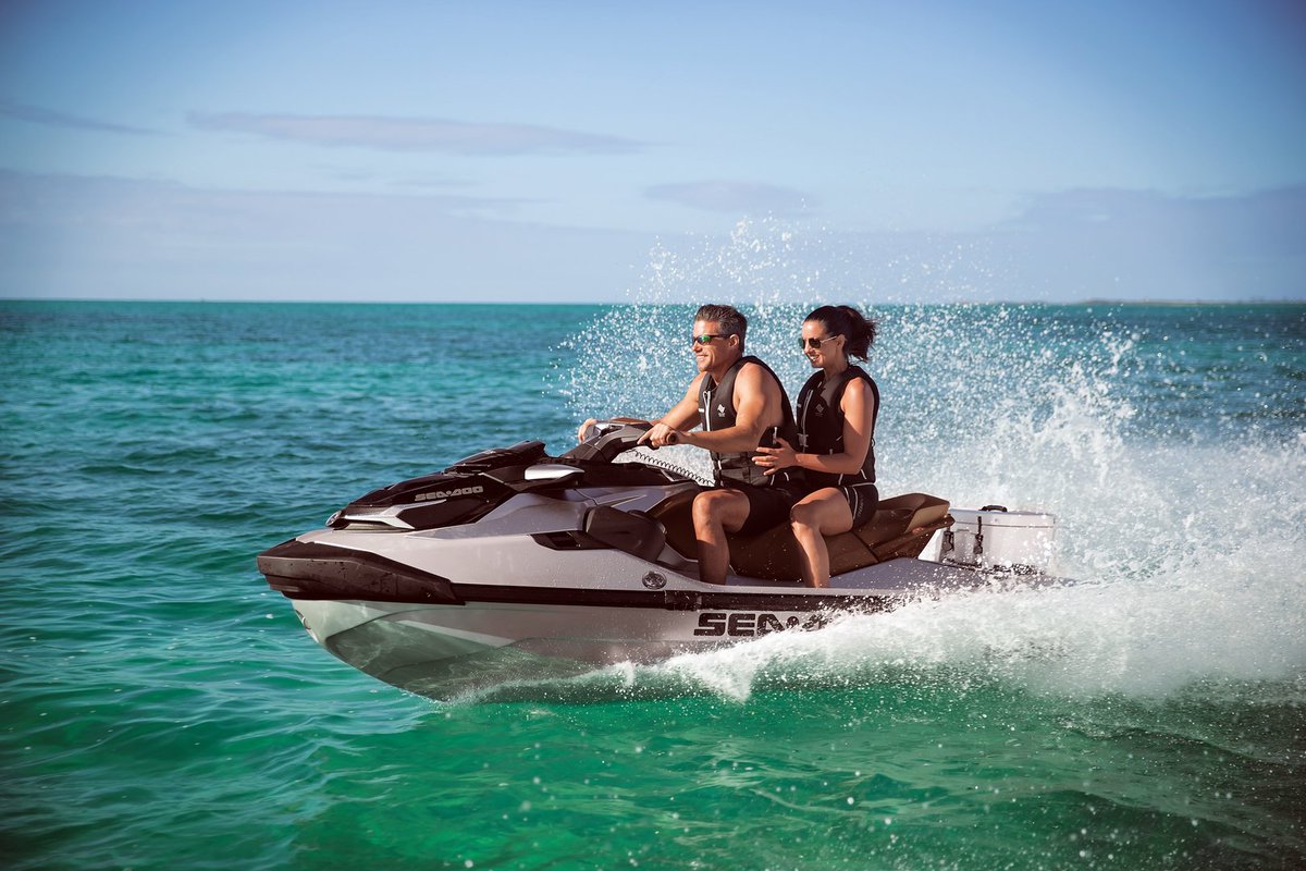 The Sea-Doo GTX Limited's 'acceleration is off-the charts fast: 3.6 seconds to 60 mph, which is faster than a $130K Mercedes-Benz AMG GT. ' - Alan Jones, @BoatingWorldMag. Read review: bit.ly/2LsW9c6 #SeaDoo #SeaDooLife #luxury