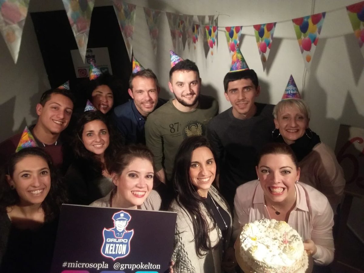 GrupoKelton's tweet photo. ¡Octavo día de #microsopla en @microteatrebcn! Con @SabinaFarres @RaquelTwittea @Beti__  #microteatrebarcelona #grupokelton https://t.co/J7IBgavC7k