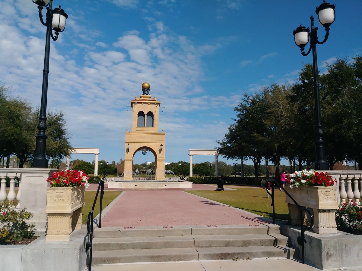 MrOsAdventures1's tweet photo. Gorgeous day today @ #CranesRoostPark in #AltamonteSprings! #Orlando #Florida #Leisure #Hospitality #Tourism #English #French #Spanish #LanguagePro #TourGuide #Entrepreneur https://t.co/EAFDUfmOgE
