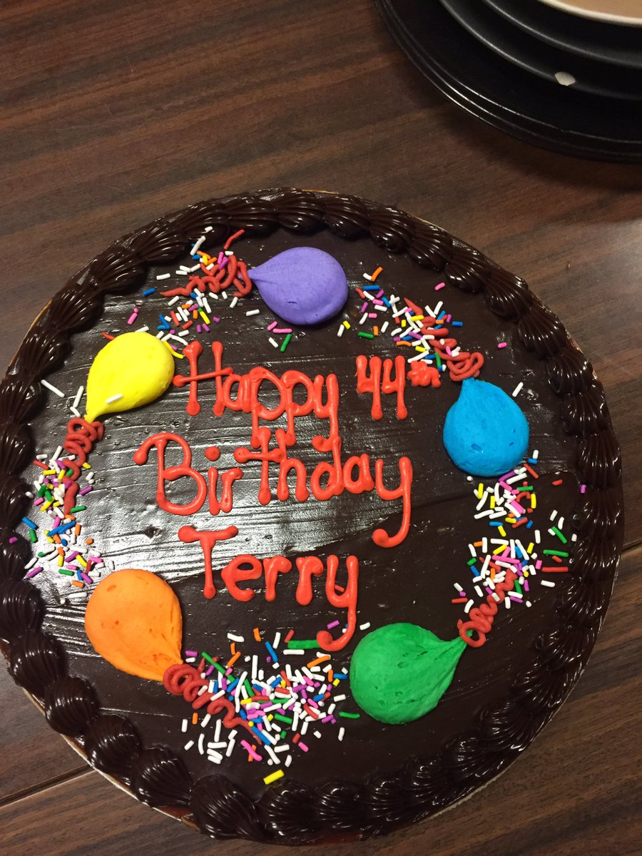 pacddp's tweet photo. Happy belated Birthday Terry @tpracing1 from the crew at 115C. Not that we needed a reason for ice cream cake. https://t.co/JHVb61EZHW