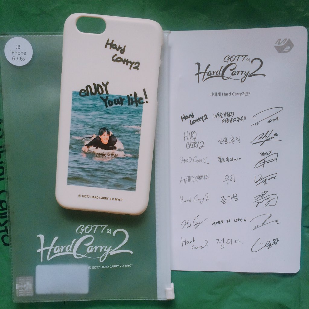 dearestaries's tweet photo. AKHIRNYA PENANTIANKU DATANG JUGA!😭😭😭💚💚💚💚💚💚💚💚💚💚💚💚💚💚thankyou @jastipeach hardcarry case ku sampai selamat sentosa! https://t.co/7UEmrmar0X
