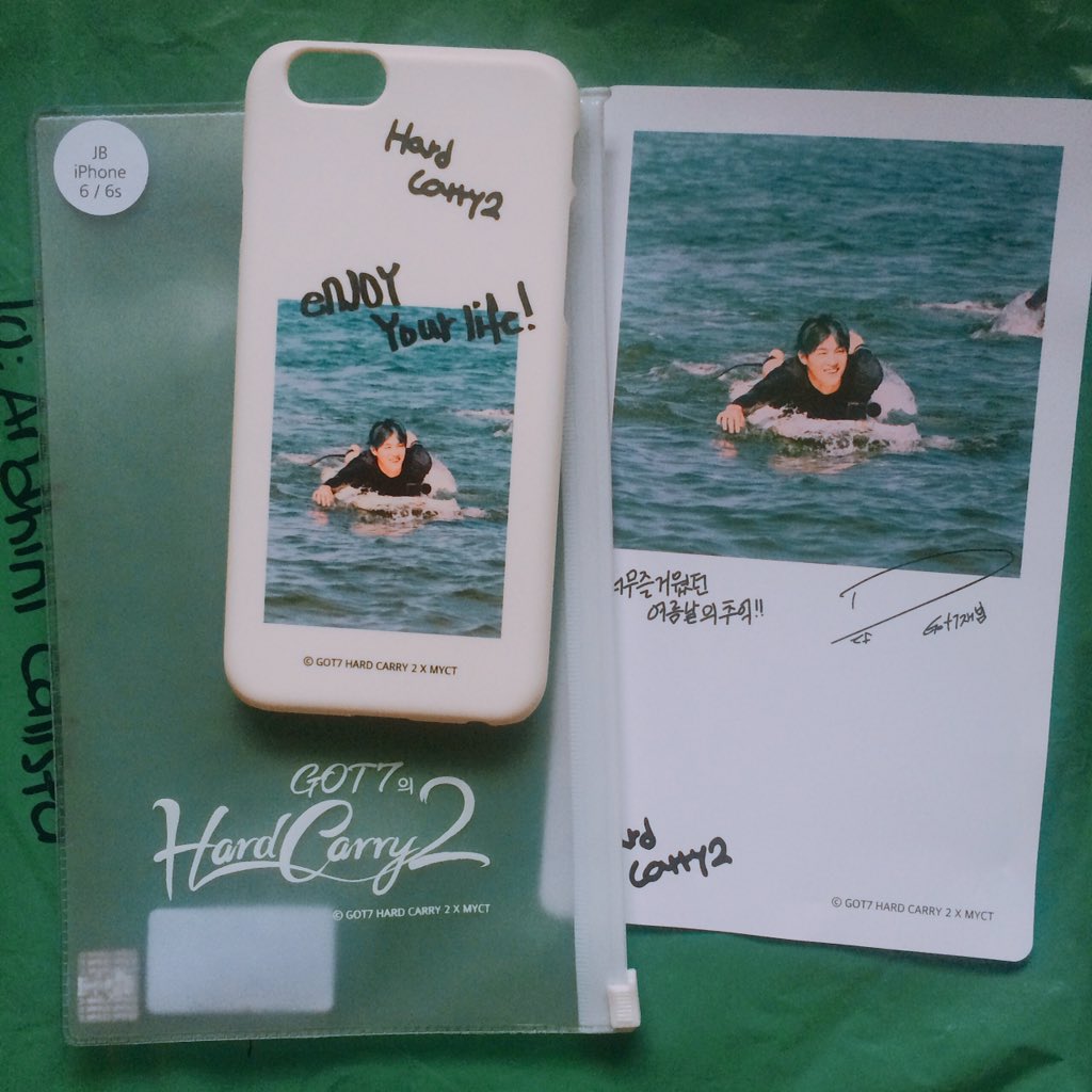 dearestaries's tweet photo. AKHIRNYA PENANTIANKU DATANG JUGA!😭😭😭💚💚💚💚💚💚💚💚💚💚💚💚💚💚thankyou @jastipeach hardcarry case ku sampai selamat sentosa! https://t.co/7UEmrmar0X