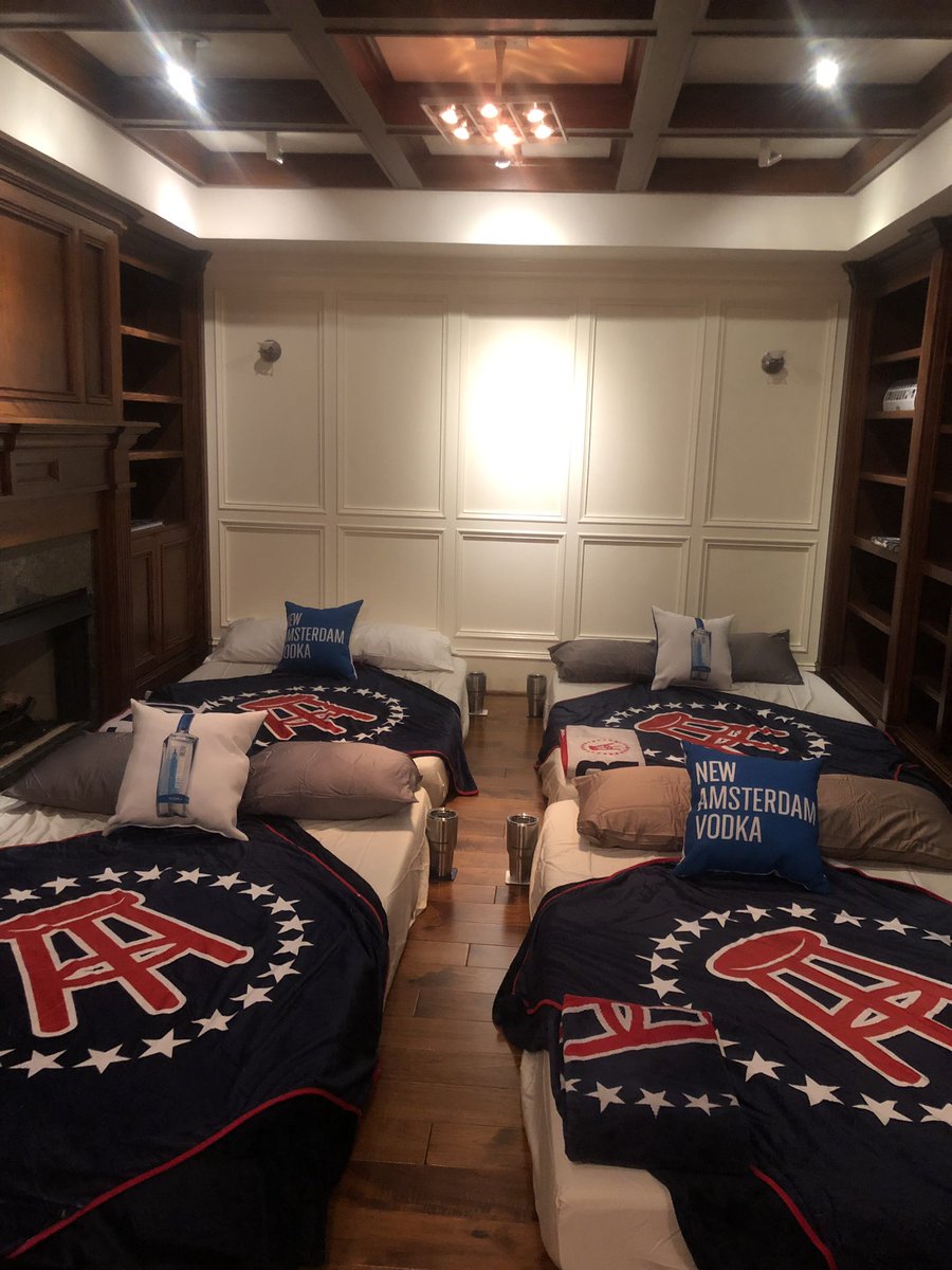 Erika K Nardini On Twitter Is This A Pottery Barn Catalogue Or