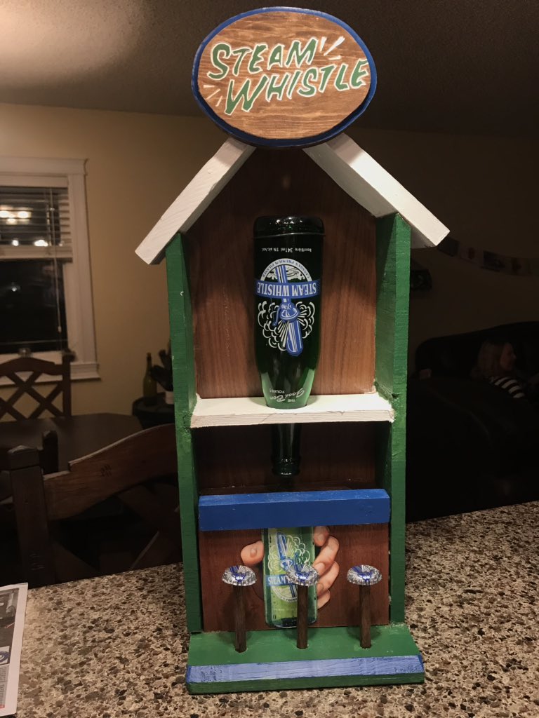 Crootzer's tweet image. No real sports on this week, so here’s a @SteamWhistle birdhouse. #Beer #Pilsner