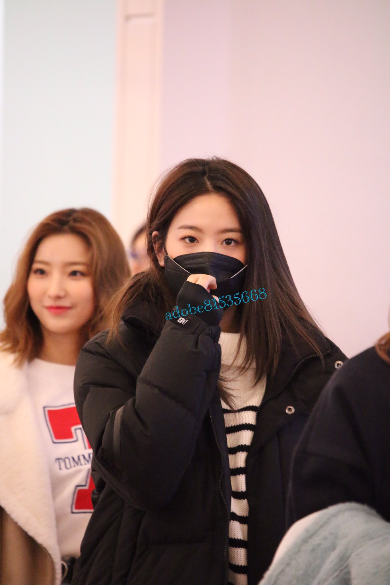 Dx4ko2_VsAEKqsh.jpg:large