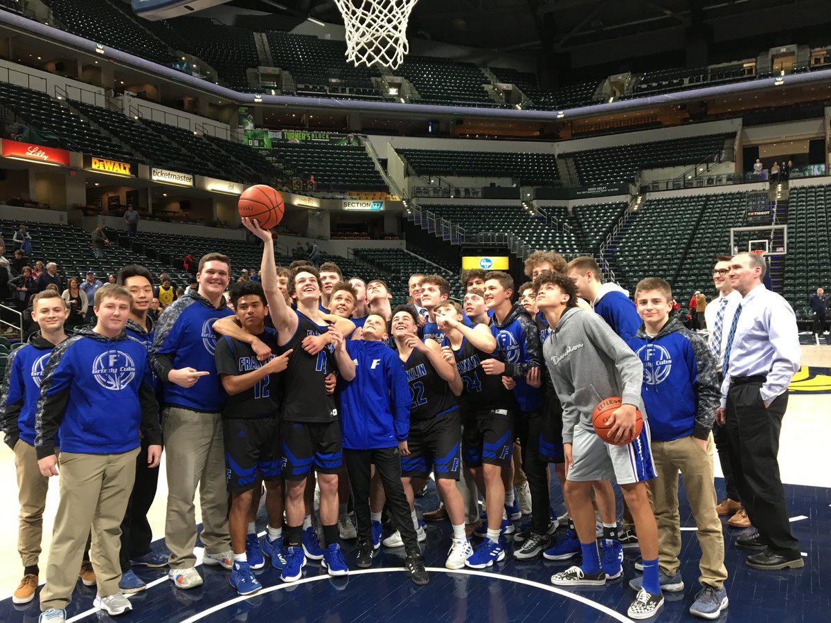 Grizzly Cubs win in OT over Southport 47-45. McClure with the buzzer beater!