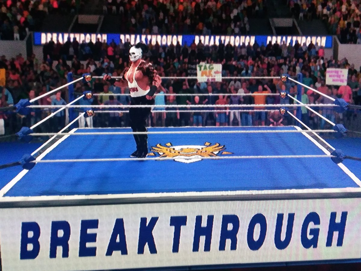 Artices2's tweet photo. Left it all in the ring #WmrBreakThrough 2 https://t.co/ZyTyR1e1Mi
