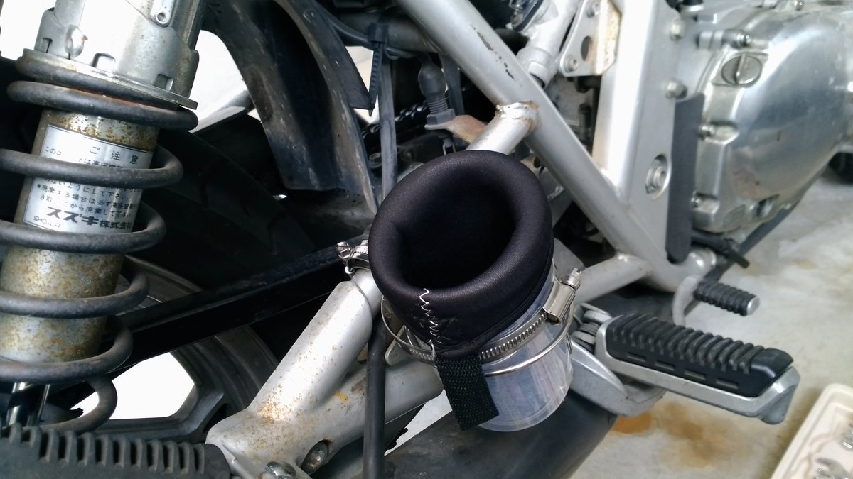 ひるで Hildebrand G1 10 7広島 10 9大阪 バイクで釣りに行く用に 今回ロッドホルダーを自作することにした ホースクランプ ホームセンター 2個 タッパー 100均 カップホルダー 100均 ボトルカバー 100均 そこそこ満足です 釣り Fishing ひるで Hildebrand G1 10 7広島 10 9大阪 バイクで釣りに行く用に 今回ロッドホルダーを自作することにした ホースクランプ ホームセンター 2個 タッパー 100均 カップホルダー 100均 ボトルカバー 100均 そこそこ満足です 釣り Fishing