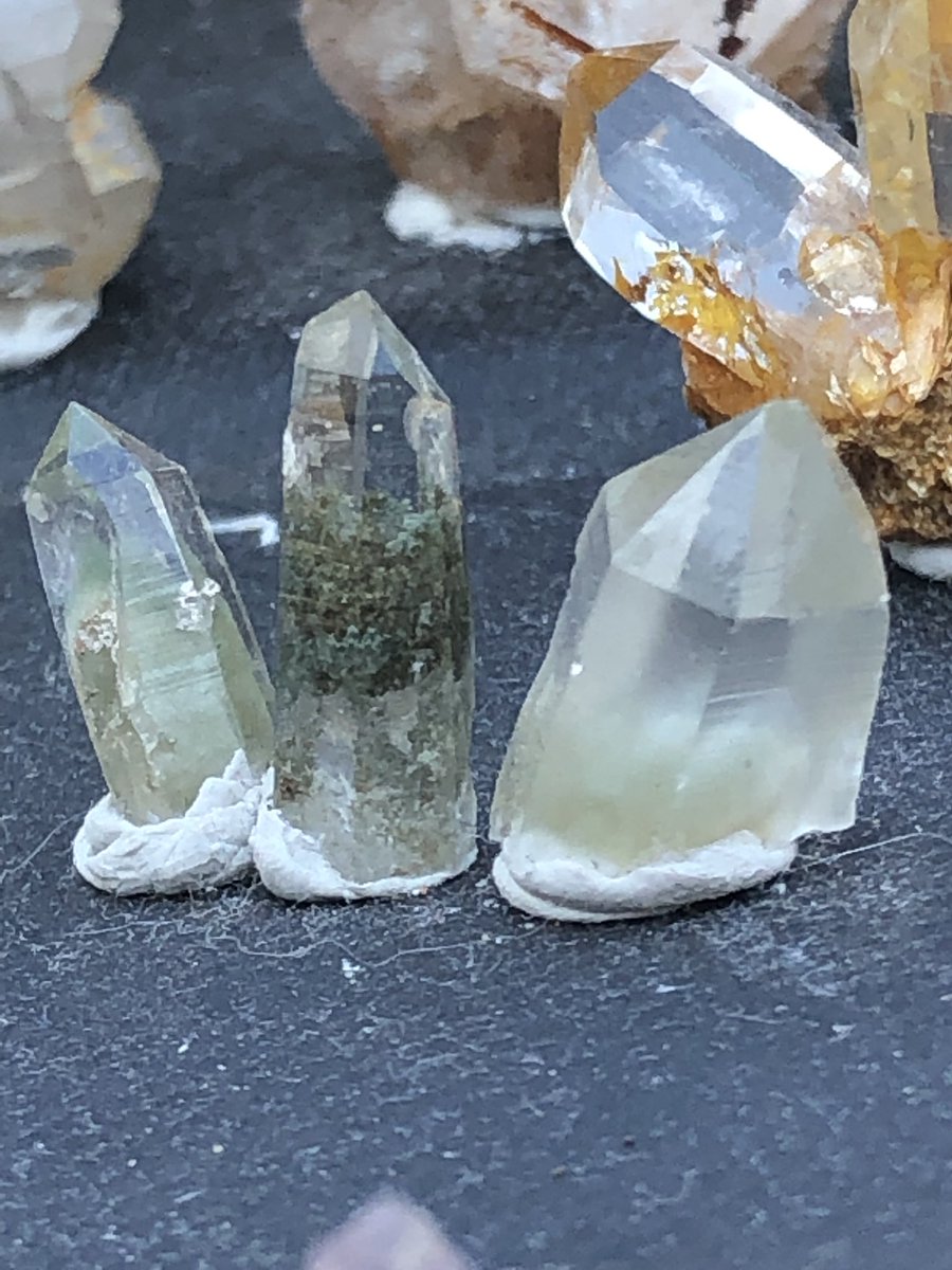 巨大山型針水晶 水晶 長野県佐久穂町大日向 産 ｜石の販売専門店【vec stone club】