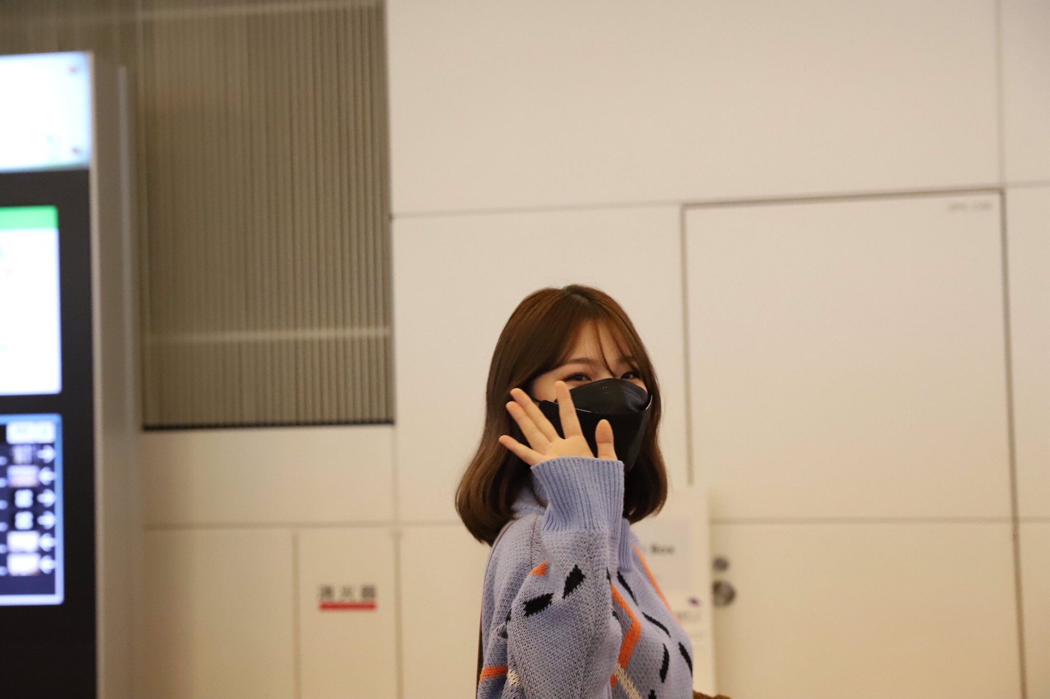 Dx5-ktjUYAACjcC.jpg:orig